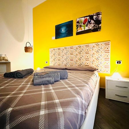 B&B Cosmoneapolitan Zewnętrze zdjęcie