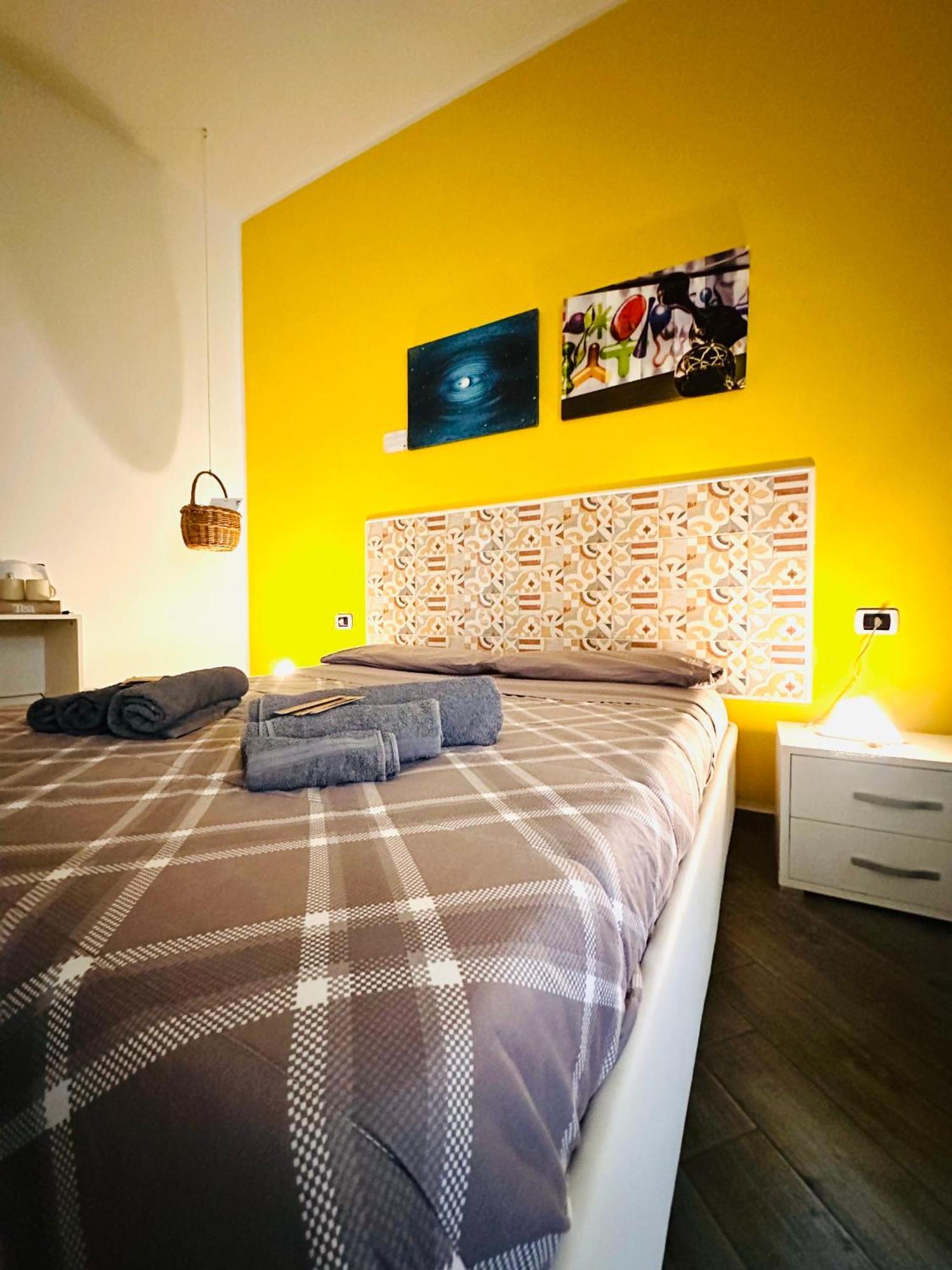 B&B Cosmoneapolitan Zewnętrze zdjęcie